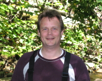 Dr. Tom Nilsen